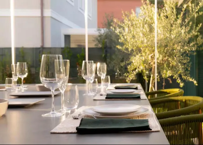 Jade - 4 Bdr And Swimming Pool - Dei Marmi *