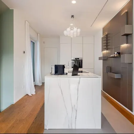 Jade - 4 Bdr And Swimming Pool - Dei Marmi בית נופש פורטה דיי מארמי