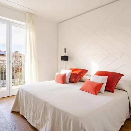 Jade - 4 Bdr And Swimming Pool - Dei Marmi בית נופש