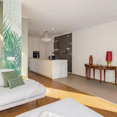 Jade - 4 Bdr And Swimming Pool - Dei Marmi *